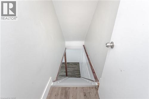 1116 Homewood Drive Unit# 1, Burlington, ON - Indoor Photo Showing Other Room