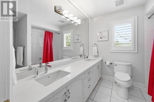 Shared 5-Piece Ensuite to Second & Third Bedrooms - 2017 Peak Place, Oakville, ON - Indoor Photo Showing Bathroom