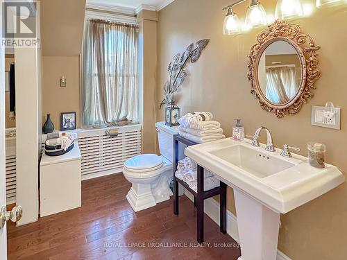 52 West Front Street, Stirling-Rawdon (Stirling Ward), ON - Indoor Photo Showing Bathroom