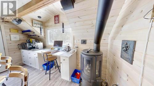 8 Fr 62 Street, Trent Lakes, ON - Indoor