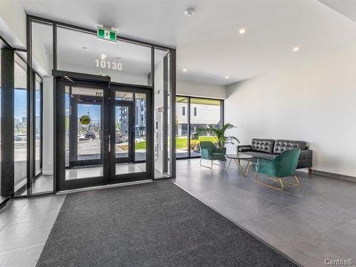 Réception - 205-10130 Rue Lauraine-Vaillancourt, Montréal (Ahuntsic-Cartierville), QC 