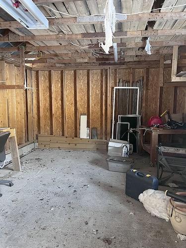 Garage - 17 Ch. Des Neufs-Milles, Notre-Dame-De-La-Paix, QC - Indoor