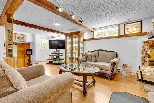 Salle familiale - 938 Rue Du Relais, Saint-Jérôme, QC - Indoor Photo Showing Living Room