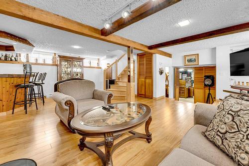 Salle familiale - 938 Rue Du Relais, Saint-Jérôme, QC - Indoor Photo Showing Living Room