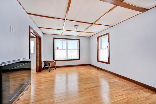 Salon - 439 Route 219, Saint-Cyprien-De-Napierville, QC - Indoor Photo Showing Other Room