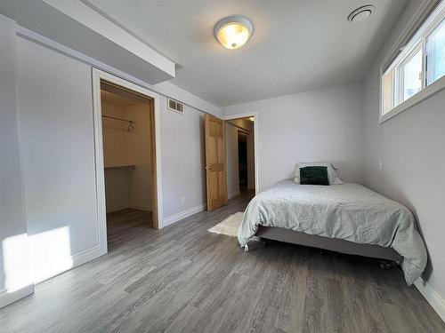 1108 Christie Avenue N, Fort Frances, ON - Indoor Photo Showing Bedroom
