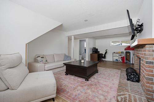 Basement - 38 Rue De Tarragone, Kirkland, QC - Indoor