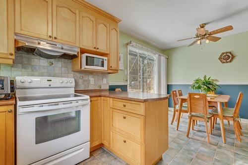 Cuisine - 11450 Rue Filion, Montréal (Ahuntsic-Cartierville), QC - Indoor Photo Showing Kitchen