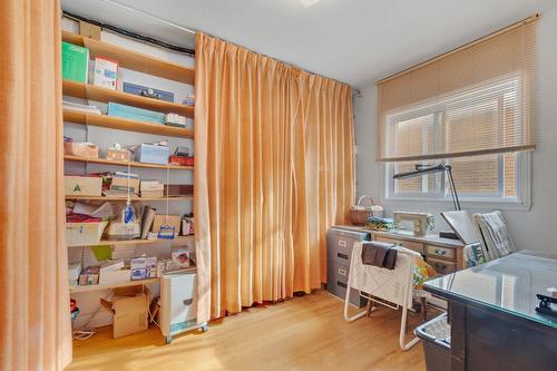 Chambre à coucher - 11450 Rue Filion, Montréal (Ahuntsic-Cartierville), QC - Indoor Photo Showing Office