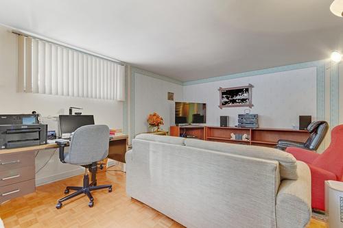 Salle familiale - 11450 Rue Filion, Montréal (Ahuntsic-Cartierville), QC - Indoor