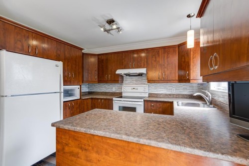 Cuisine - 39 Rue Des Saphirs, L'Île-Perrot, QC - Indoor Photo Showing Kitchen