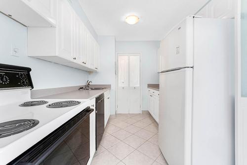 Cuisine - 1408-285 Rue Laurier, Gatineau (Hull), QC - Indoor Photo Showing Kitchen With Double Sink
