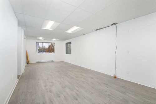 Intérieur - Bat-4130 Rue Principale, Saint-Félix-De-Valois, QC - Indoor Photo Showing Other Room