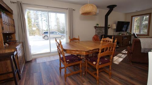 Salle à manger - 50 Rue Warren, Saint-Alphonse-Rodriguez, QC 