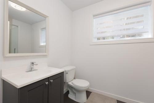 Salle de bains - 19 8E Avenue, Laval (Auteuil), QC - Indoor Photo Showing Bathroom