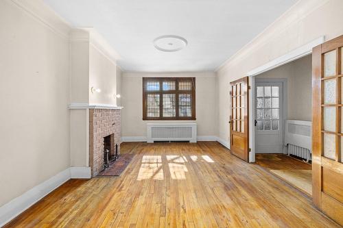Salon - 4457  - 4459 Av. Wilson, Montréal (Côte-Des-Neiges/Notre-Dame-De-Grâce), QC - Indoor Photo Showing Other Room With Fireplace