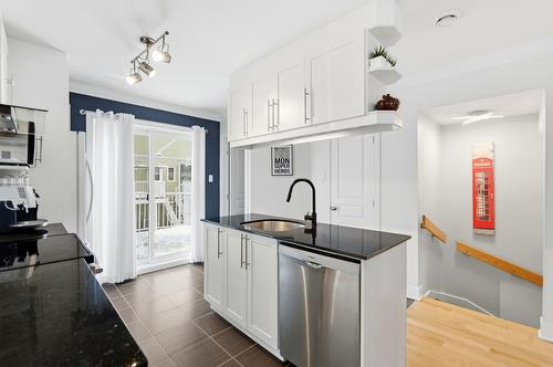 Cuisine - 61-9300 Rg Ste-Henriette, Mirabel, QC 