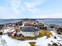 8 Glovers Road, Bareneed, NL 
