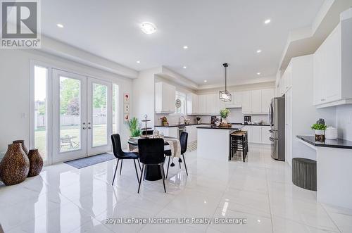 259 Danny Wheeler Boulevard, Georgina (Keswick North), ON - Indoor