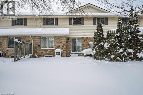Rear view of house - 375 Kingscourt Drive Unit# 21, Waterloo, ON - Outdoor