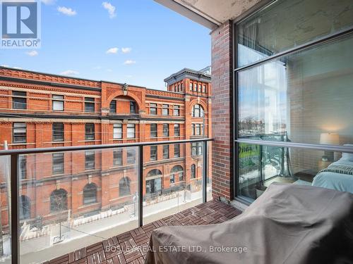 404 - 2 Gladstone Avenue, Toronto, ON -  Photo Showing Other Room