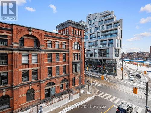 404 - 2 Gladstone Avenue, Toronto, ON - Outdoor With Facade