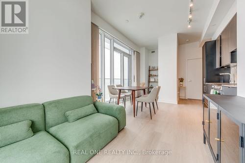 3703 - 3883 Quartz Road, Mississauga, ON - Indoor