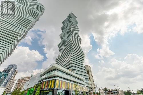 3703 - 3883 Quartz Road, Mississauga, ON - Outdoor With Facade