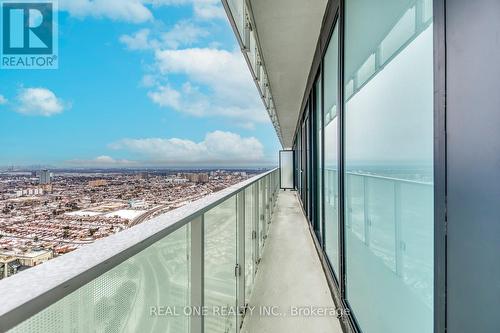 3703 - 3883 Quartz Road, Mississauga, ON - Outdoor With Balcony With View