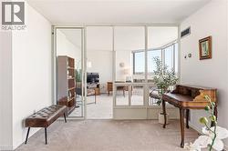 Den / Bedroom 3 / Office - 