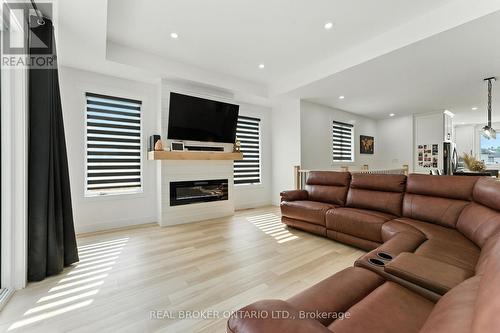 9 Macneil Court, Bayham, ON - Indoor Photo Showing Living Room With Fireplace