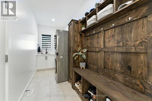 9 Macneil Court, Bayham, ON - Indoor Photo Showing Other Room