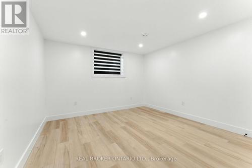 9 Macneil Court, Bayham, ON - Indoor Photo Showing Other Room