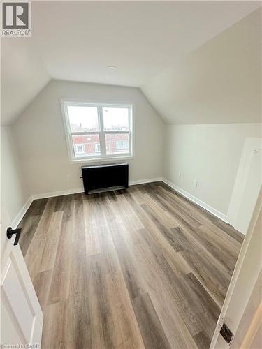748 Barton Street E, Hamilton, ON - Indoor Photo Showing Other Room