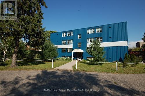 4 - 118 ISABELLA STREET  Parry Sound, ON P2A 1N1