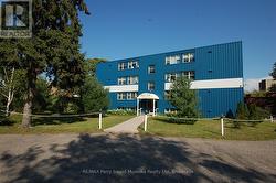 4 - 118 ISABELLA STREET  Parry Sound, ON P2A 1N1