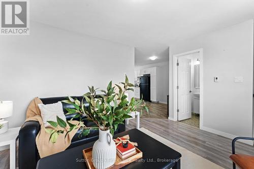 282 Church Street S, St. Marys, ON - Indoor Photo Showing Other Room