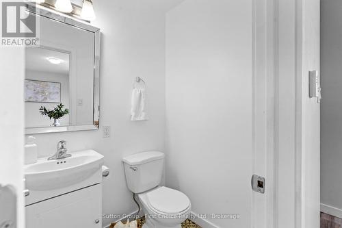 282 Church Street S, St. Marys, ON - Indoor Photo Showing Bathroom