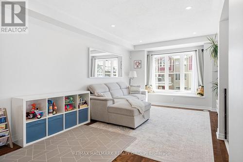 501 Sedgebrook Way, Ottawa, ON - Indoor