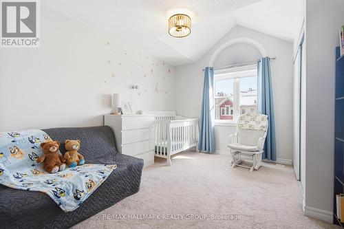 501 Sedgebrook Way, Ottawa, ON - Indoor Photo Showing Bedroom