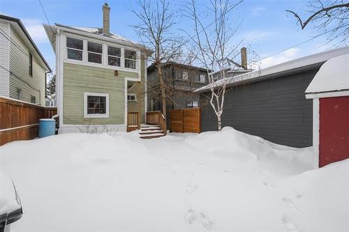 500 Newman St, Winnipeg, MB 