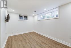 Recreation room with large windows - 