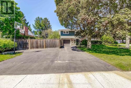 Kid friendly basketball court - 351 Strathcona Drive, Burlington, ON - Outdoor