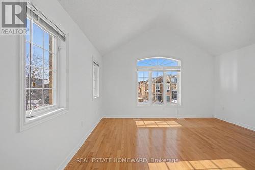 173 Forestwood Street, Richmond Hill, ON - Indoor Photo Showing Other Room