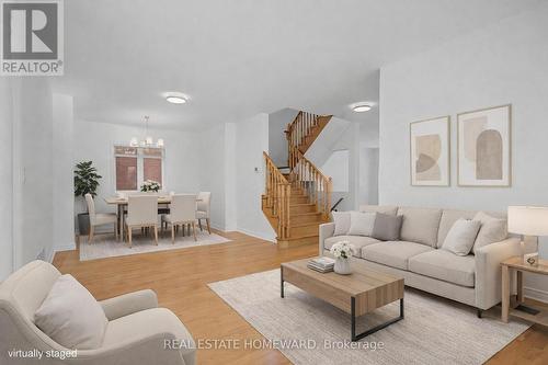 173 Forestwood Street, Richmond Hill, ON - Indoor Photo Showing Living Room