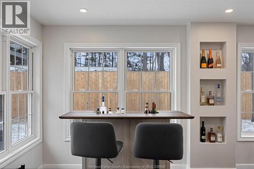 945 Laurier, Lasalle, ON - Indoor