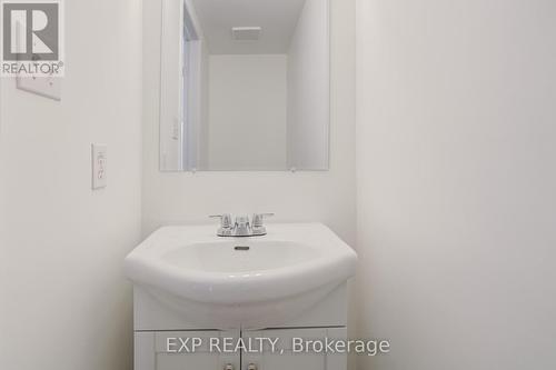 133 - 12421 Ninth Line, Whitchurch-Stouffville, ON - Indoor Photo Showing Bathroom
