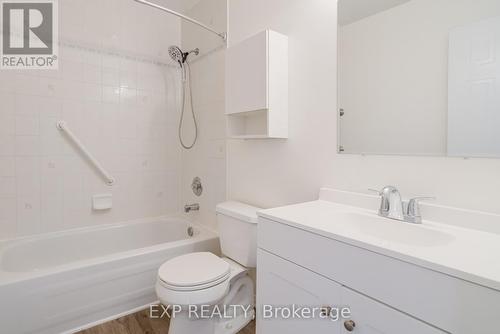 133 - 12421 Ninth Line, Whitchurch-Stouffville, ON - Indoor Photo Showing Bathroom