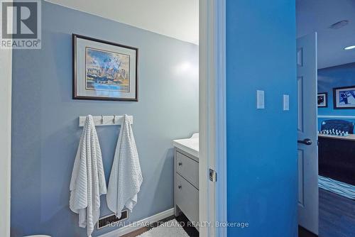 94 Queen Street, Thames Centre (Dorchester), ON - Indoor