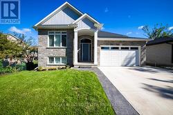 1 HURRICANE ROAD  Pelham (Fonthill), ON L0S 1E3